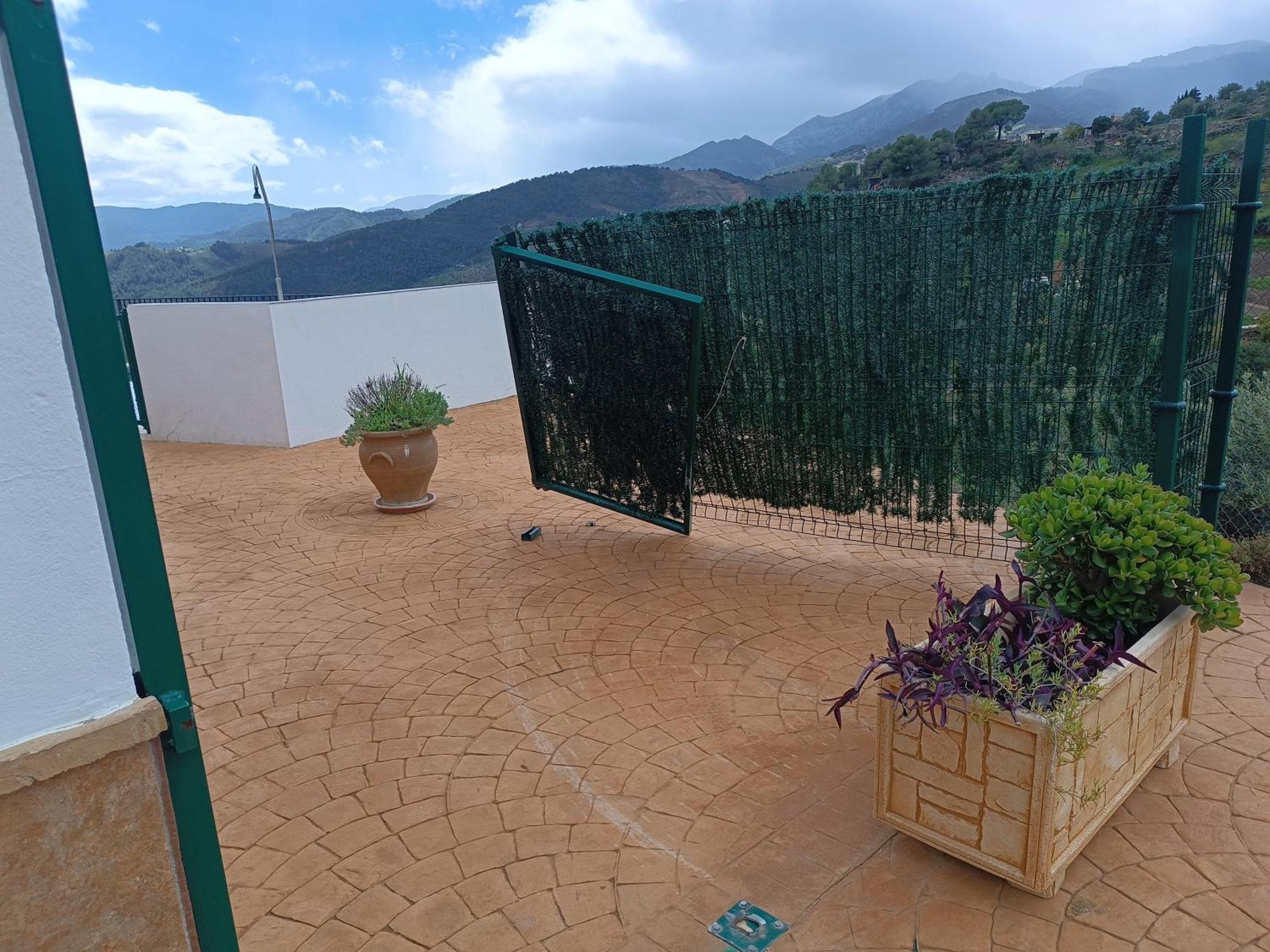 Casa Rural La Revuelta Con Las Mejores Vistas A La Naturaleza Yunquera Kültér fotó